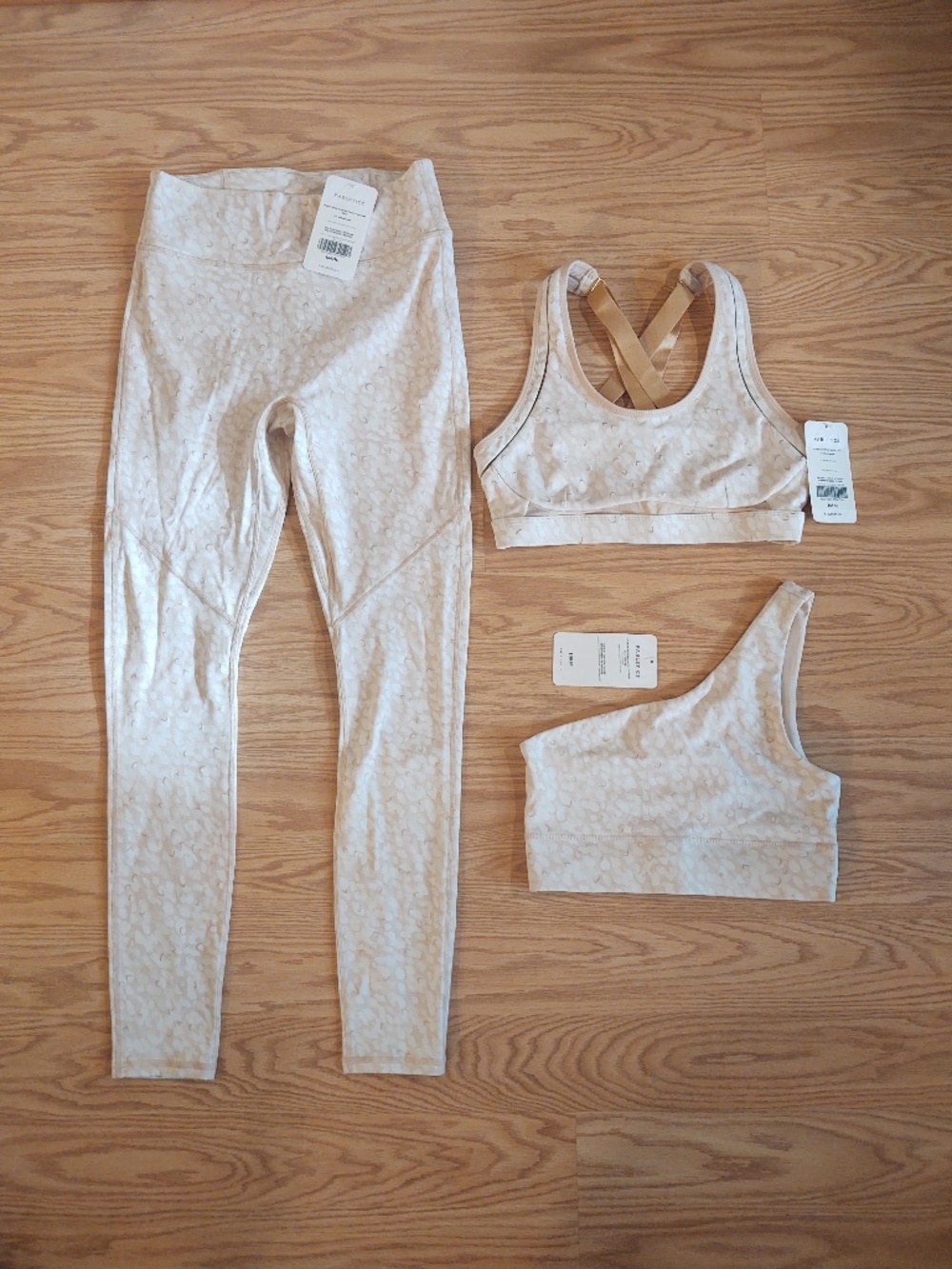 NWT Fabletics Chill/Matte Gold Trinity Pant, Belle & Harlow Sports Bras 3PCS